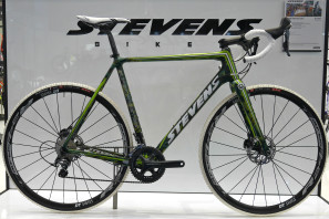 Stevens_Super-Prestige-Disc-camo_carbon-cyclocross-race-bike_complete