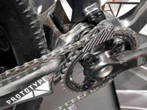 Stoeckli_prototype_CC-World-Cup-full-suspension-XC-race-bike_by-Bike-Ahead-composites_Jonada-Neff_Mathias-Fluckiger_chain-guide-proto
