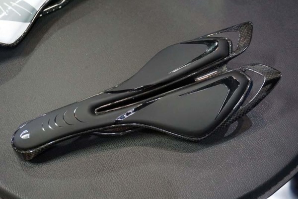 Union-Sport-carbon-shell-lightweight-road-bicycle-saddle03