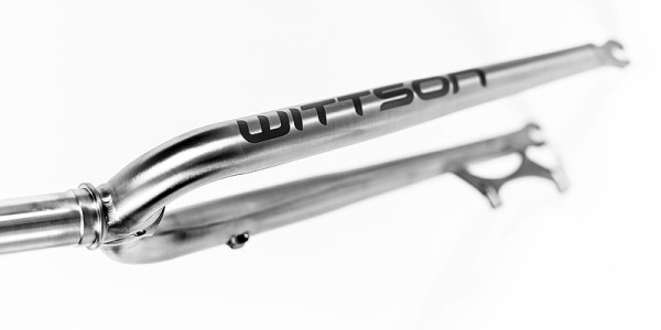 wittson_titanium_cyclocross_disc_bicycle_fork_horiz