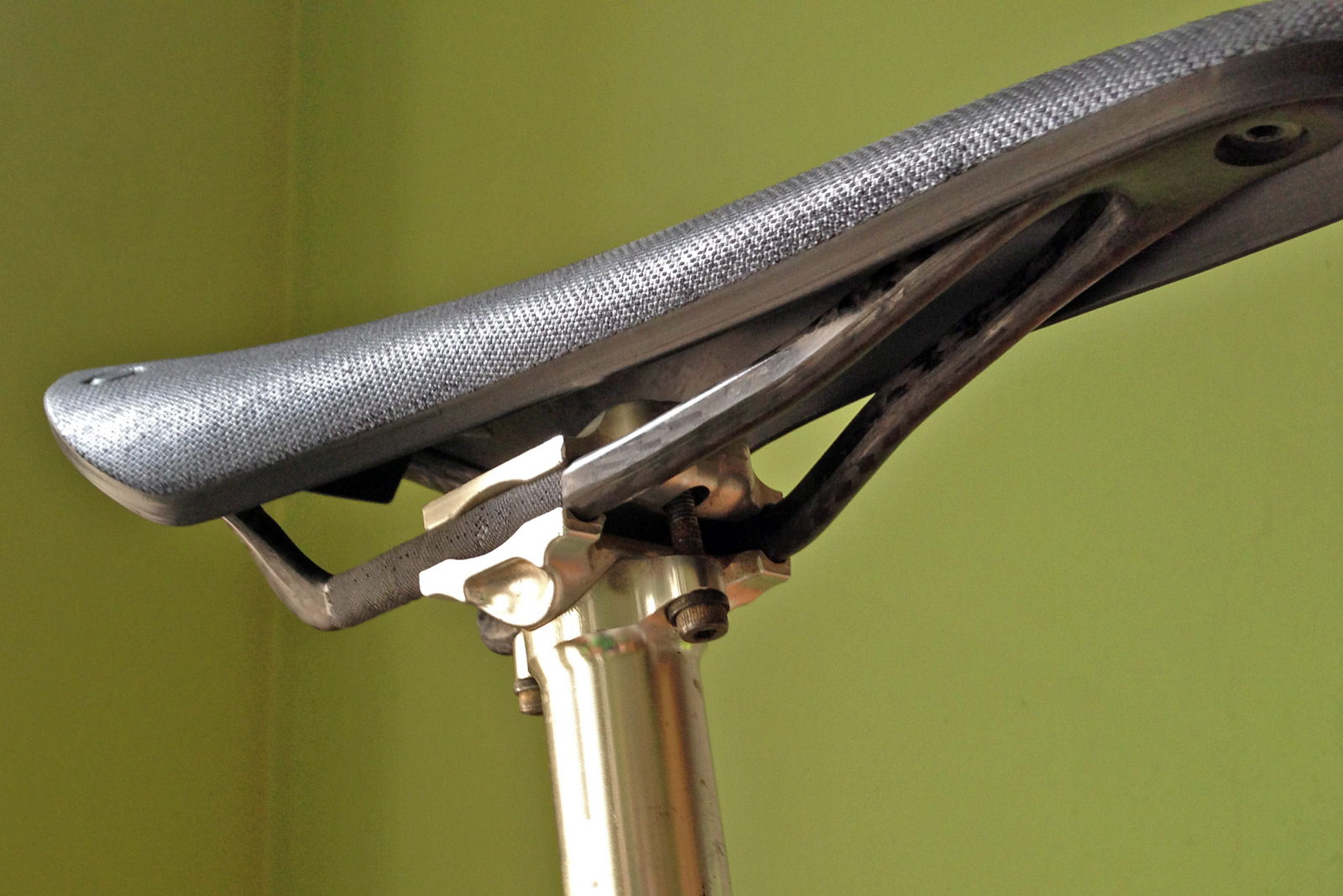 Just In: Brooks Cambium C13 Carbon-railed racing saddle - Bikerumor