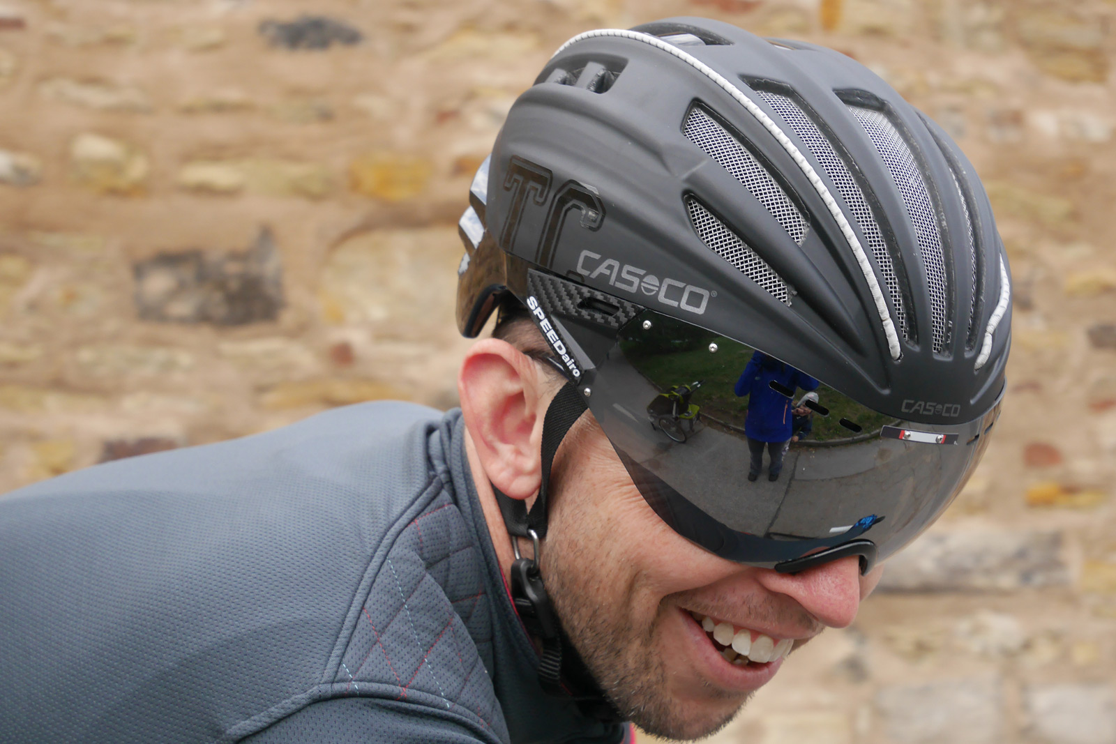 overschot Ijsbeer Hoogland Review: Casco SpeedAiro-TC Plus aero road helmet - Bikerumor