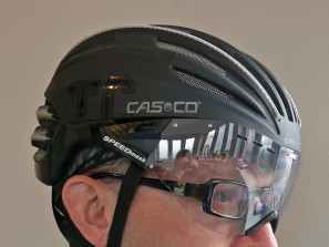 Casco_Speed-Airo-TCS-aero-road-helmet_glasses-dont-fit