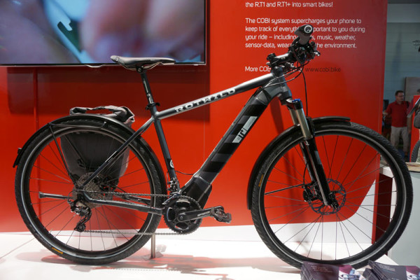 Rotwild-Cobi-smartphone-powered-commuter-city-e-bike02