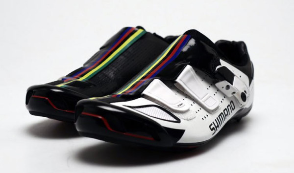 custom rainbow stripe shimano R321 road shoes for UCI ITT individual time trial world champion Vasil Kiryienka
