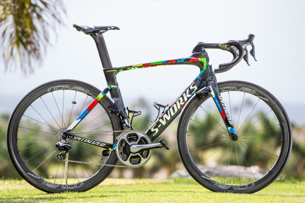 Sagan and Rogers wheelie into 2016 with custom Specialized S-Works ...