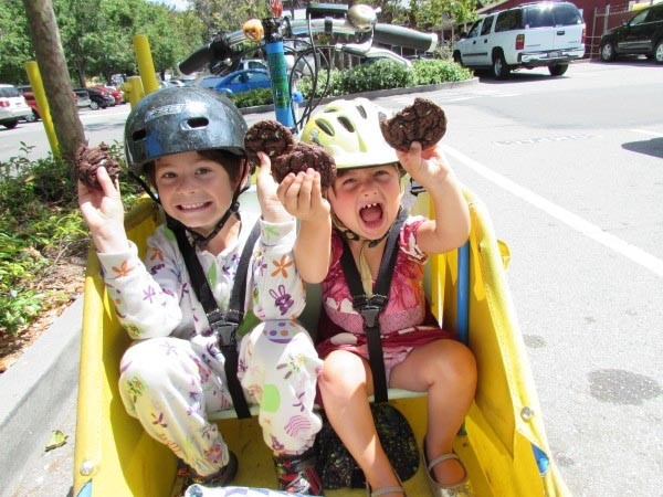 The Box Bike, kids in box