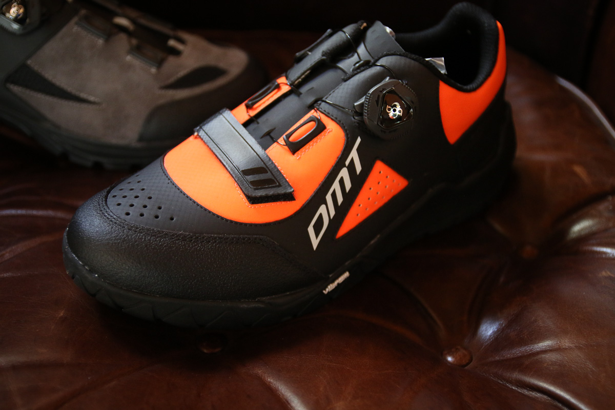 WPC16: DMT surprises w/ attractive new Enduro & “freeride” Shoes, Ale adds R-EV1 high end, & Classic line