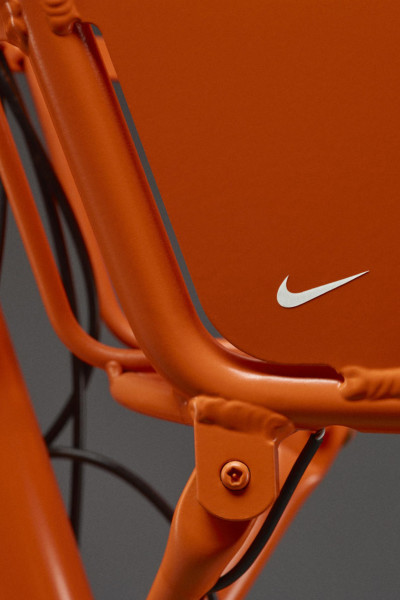 Nike_BIKETOWN-Portland_bikeshare_basket-swoosh