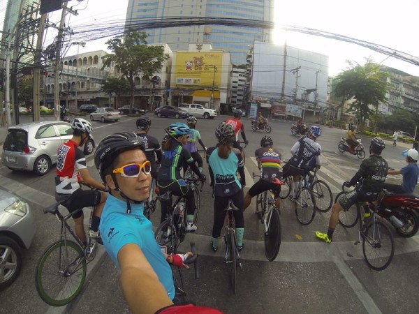 bikerumor pic of the day cycling bangkok thailand
