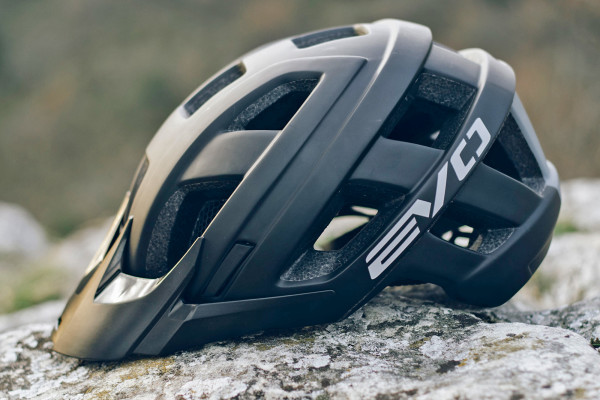 EnduroHelmets_4