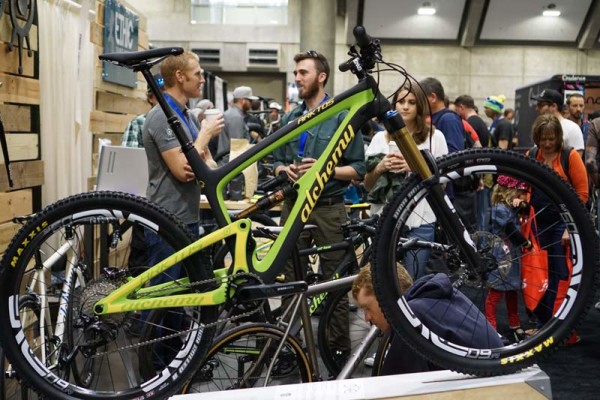 alchemy-carbon-bikes-ethic-paintworks-nahbs-2016-01