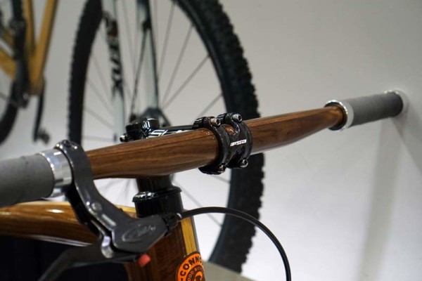 connor-wood-commuter-bike-handlebar-nahbs201601