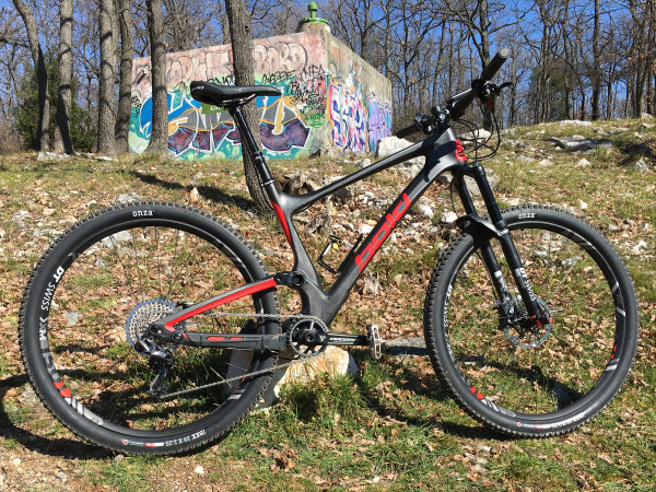 DT-Swiss_Spline-ONE_mountain-bike-wheels_Bold-Linkin-Trail-test_XM-30mm-wheels_13