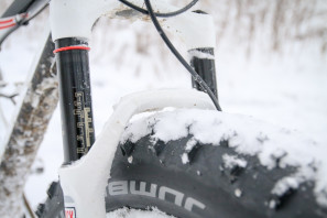 Fatback Skookum fat bike review trail fatbike bluto 120mm suspension-22