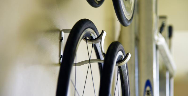 bike wheel hanger