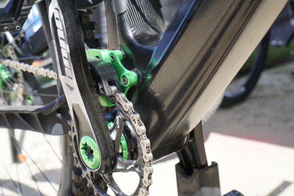 Hope Tech HB211 custom full suspension carbon fiber mountain bike