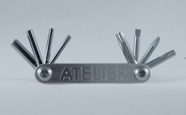 Atelier-Cycles-custom-multi-tool-side