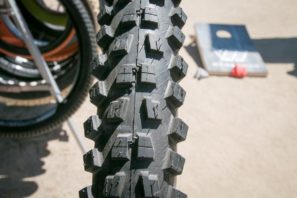 Vee tire co DH flow smasher super soft tiresIMG_4036