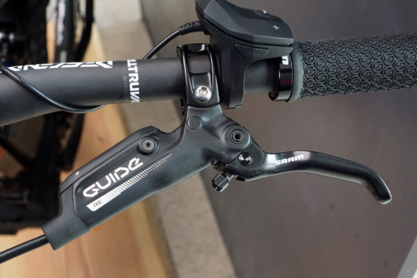 SRAM Guide RE hydraulic disc brakes for e-mountain bikes