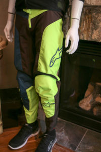 AlpineStars DH clothing zip off protective suit bib short liner kids gear-8