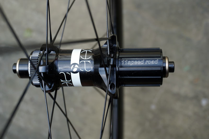 Review: Bontrager Aeolus 5 aero, tubeless disc brake carbon