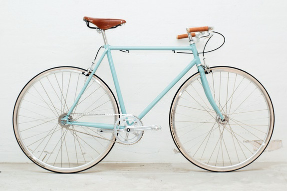 KP-Cykler_The-Perfect-Urban-Bike_blue