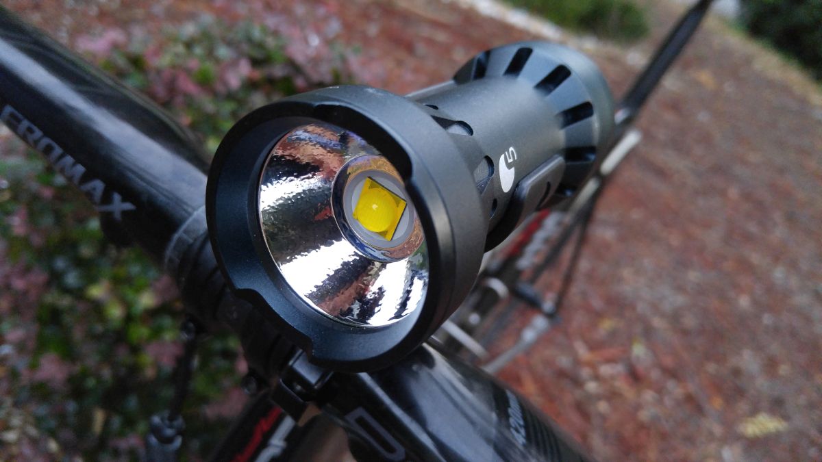 Ironisk Steward Foran Reviewed: Indigo Lighting's 5.01 - The Brightest Single LED Bike Light? -  Bikerumor