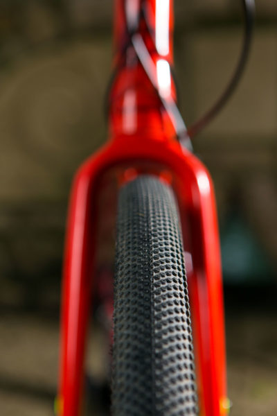 Lapierre_Crosshill_aluminum-disc-brake-mixed-surface-gravel-adventure-bike_fork