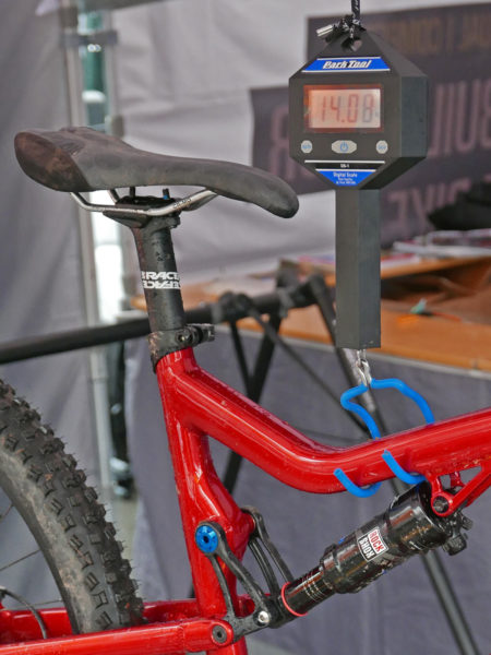 Rose_Granite-Chief_150mm-aluminum-all-mountain-trail-bike_actual-weight-14080g-detail