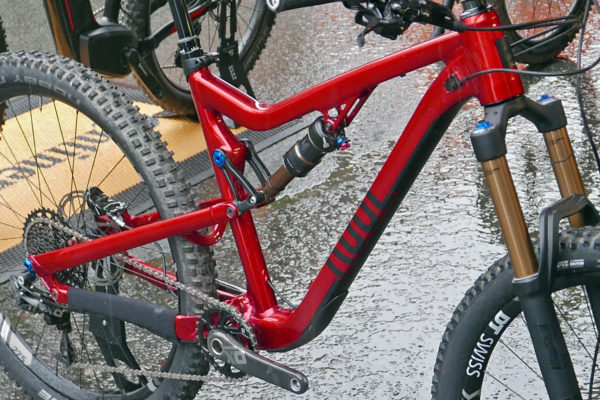 Rose_Granite-Chief_150mm-aluminum-all-mountain-trail-bike_frame