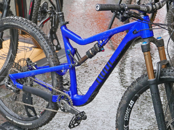 Rose_Root-Miller_140mm-aluminum-all-mountain-trail-bike_frame