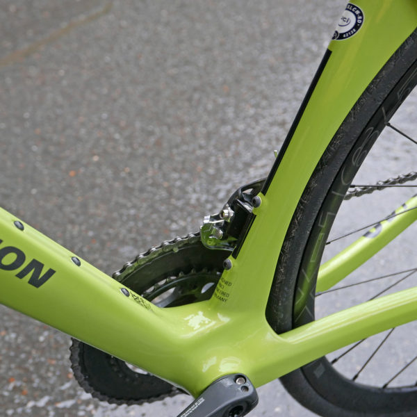 Rose_Xeon-CWX_carbon-disc-brake-aero-road-bike_bottom-bracket