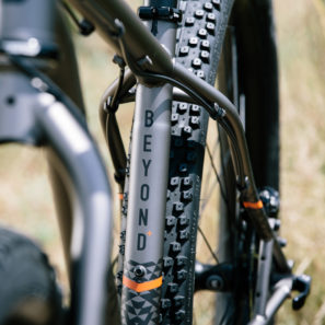 Bombtrack-bikes_Beyond-Plus_steel-rigid-hardtail-27-5+_adventure-trail-mountain-bike_external-cable-routing_photo-by-Jason-Sellers