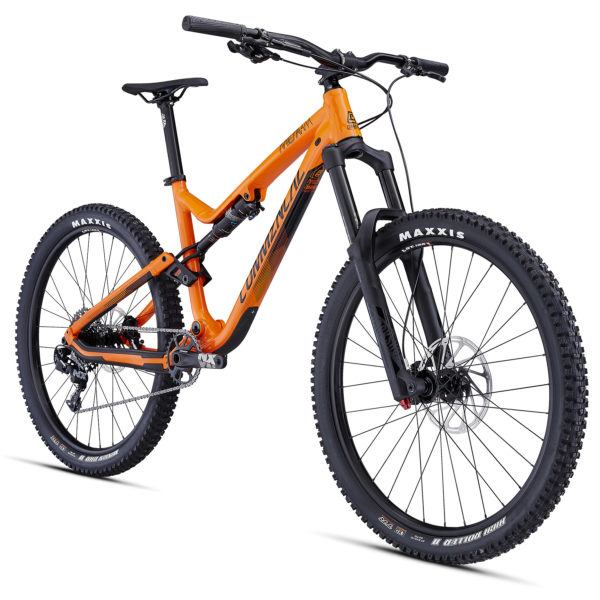 Commencal_Meta-AM-v4-2-Ride_aluminum-160mm-enduro-mountain-bike_orange-angled-studio