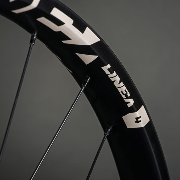 Formula-Linea_mountain-bike-wheels_08_Linea-4_enduro-rim