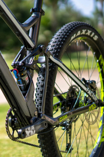 Mondraker_Factor+_Plus-sized-aluminum-120mm-full-suspension-trail-mountainbike_rear-end