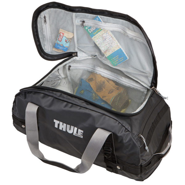 Thule_Chasm-Medium_water-resistant-convertible-duffel-bag_black_open