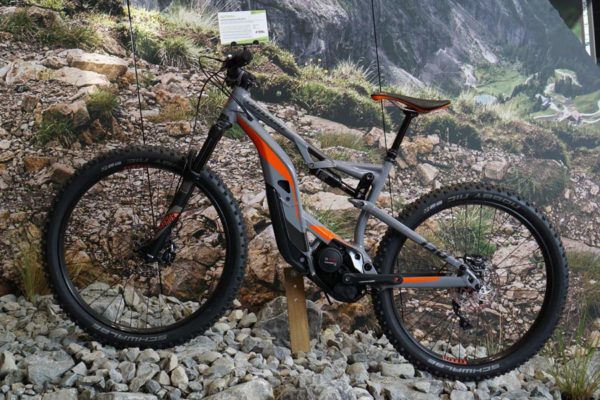 2017 Cannondale Moterra full suspension e-mountain bike with pedal assist motor
