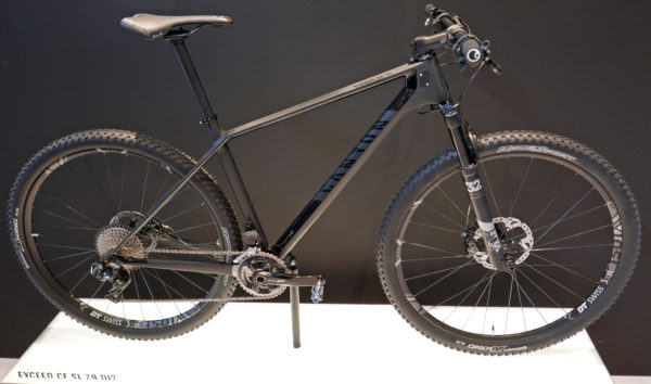 canyon_exceed-cf_affordable-carbon-hardtail-race-mountain-bike_complete
