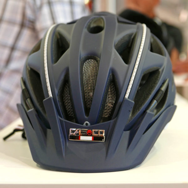 casco_activ-2_affordable-all-around-commutermountain-bike-helmet_front