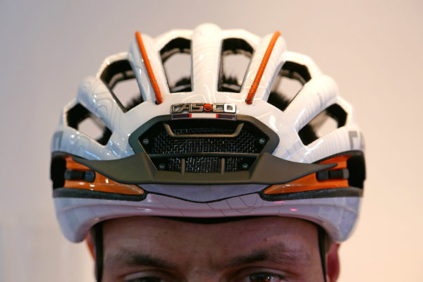 casco_full-air-rcc_super-ventilated-roadmountain-bike-helmet_on-head-with-visor