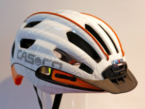 casco_full-air-rcc_super-ventilated-roadmountain-bike-helmet_white-visor