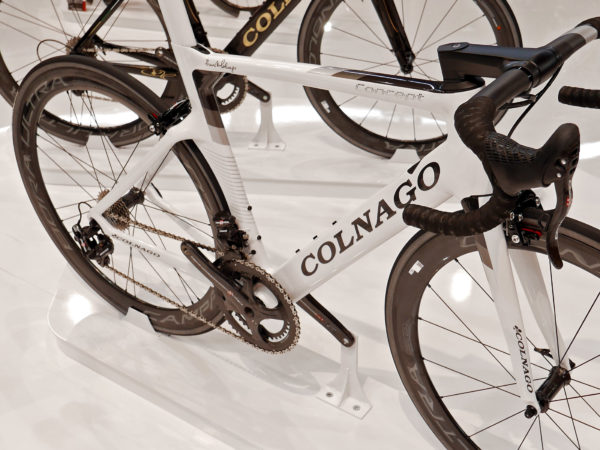 Colnago-Concept-CHWH_aero-carbon-road-race-bike_Campagnolo-Record-EPS-electronic_white_frameset