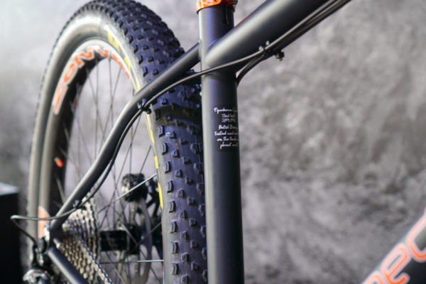 funn-components-pipedream-cycles-chromoly-trail-hardtail-mtb02