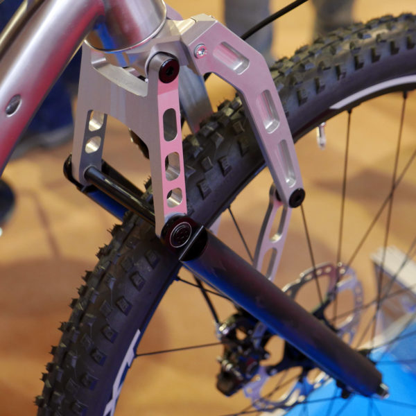 German-A_Kilo-X-link_100mm-linkage-cross-country-suspension-fork_linkage-detail