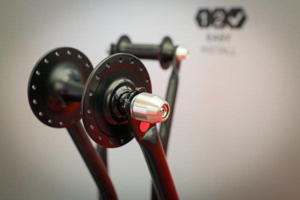 hexlock-axle-lock-seat-collar-post-stem-smallest-lightesteurobike-day-3-4-310