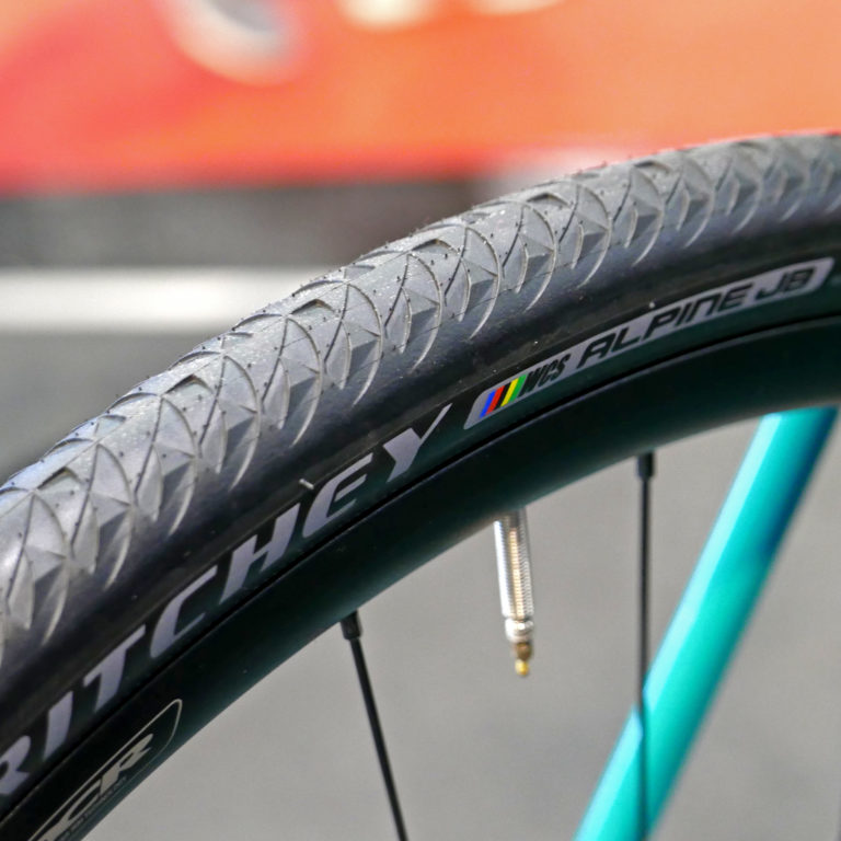 EB16: Ritchey Logic pops up WCS Trail Dropper post, flared VentureMax