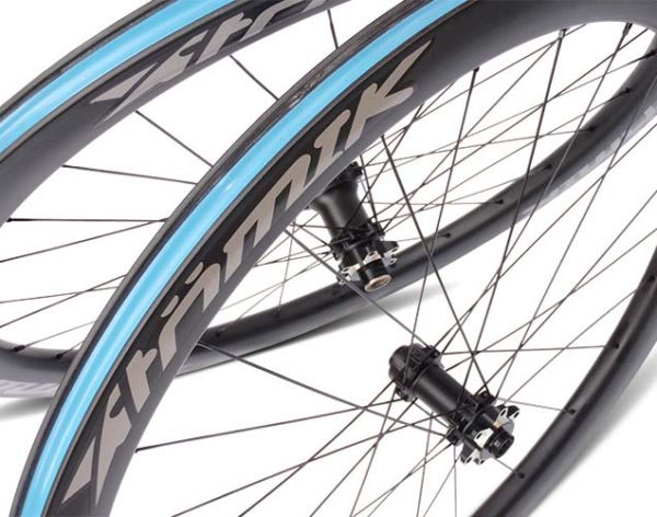 atomik carbon disc brake road bike wheels with aero rim profiles