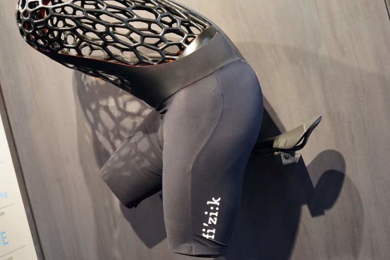 EB16: Fizik LINK bibshorts connect your butt to the saddle, plus gorgeous new M3B MTB shoe 